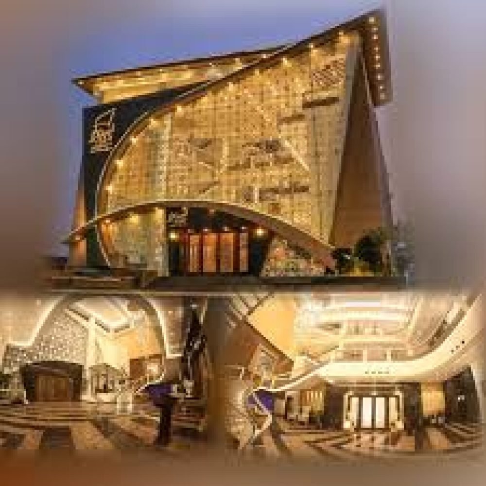 The Grand Event Complex